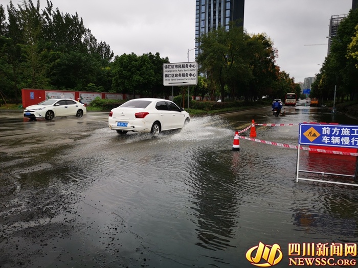 成都暴雨后的新生与反思，城市变迁的启示